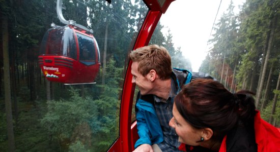 Pärchen in Seilbahn, © Harzer Tourismusverband/ Marcus Gloger