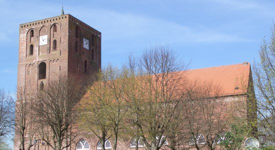 Marienkirche in Marienhafe, © Helmut Kirschstein / Helmut Kirschstein