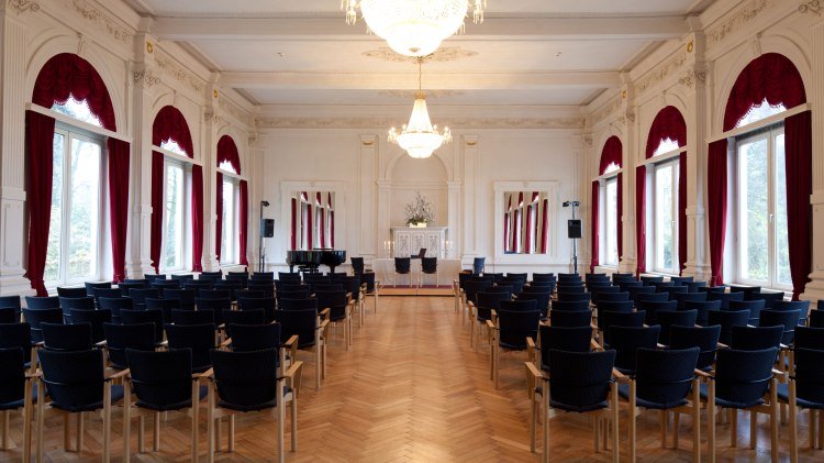 Spiegelsaal im Alten Kurhaus Bad Zwischenahn, © Bad Zwischenahner Touristik GmbH