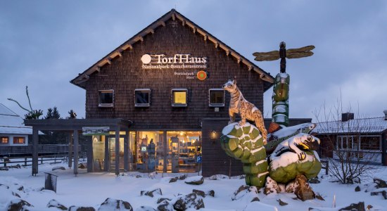 Ansicht des Eingangs Nationalpark Besucherzentrum Torhaus Harz, © TMN/Andreas Burmann