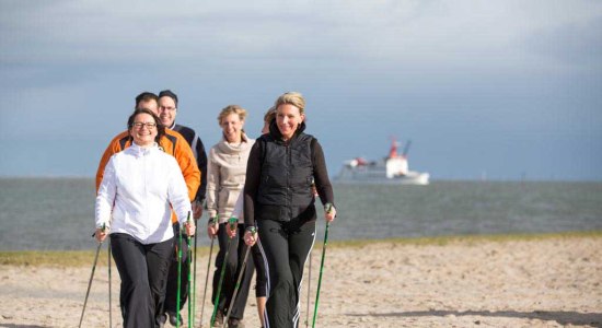 Nordic Walking Neuharlingersiel, © Kurverein Neuharlingersiel e.V. / Martin Stöver