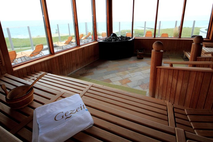 Sauna mit Panoramaaussicht auf das Meer, © Wirtschaftsbetriebe Borkum