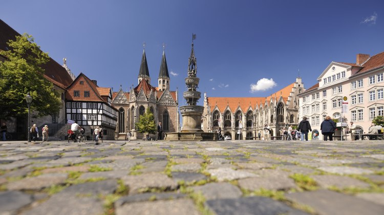 Der Altstadtmarkt mit seinem Brunnen, © Braunschweig Stadtmarketing GmbH / Daniel Möller