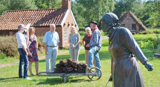 Die Von Velen Anlage zeigt das Leben der ersten Siedler im lebensfeindlichen Moor, © Papenburg Marketing GmbH / Ute Müller