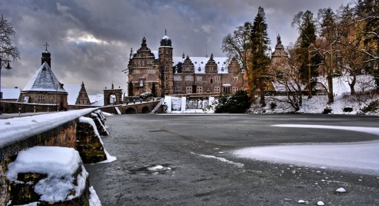 Adventsmarkt auf Schloss Hämelschenburg, © Touristikzentrum Westliches Weserbergland, Rolf Sander