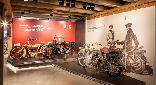 Saal 2 widmet sich Motorrädern aus der Zeit von 1914 bis etwa 1929, © Kulturstiftung Kornhaus