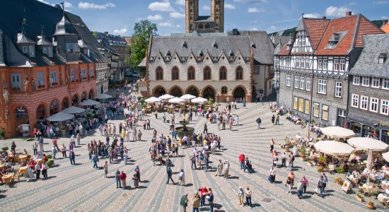 Marktplatz in Goslar, © GOSLAR marketing GmbH / Stefan Schiefer