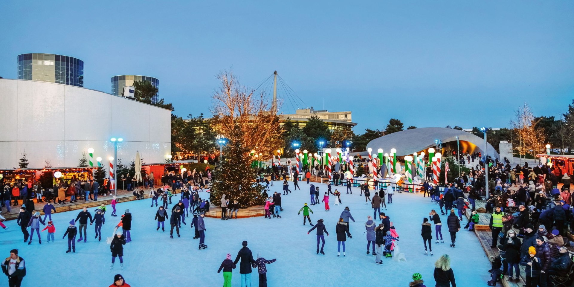 Zauberhafte Winterwelt in der Autostadt, © Autostadt GmbH / Janina Snatzke