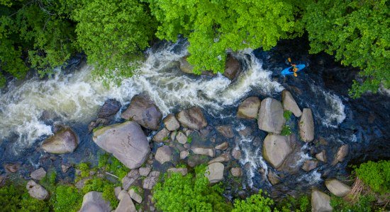 Wildwasserkajak auf der Oker im Harz , © TMN/Michael Neumann 