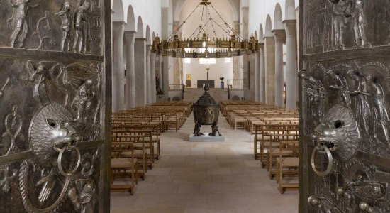 Innenansicht Mariendom, © Bischöfliche Pressestelle Hildesheim/ Dommuseum Hildesheim,Florian Monheim