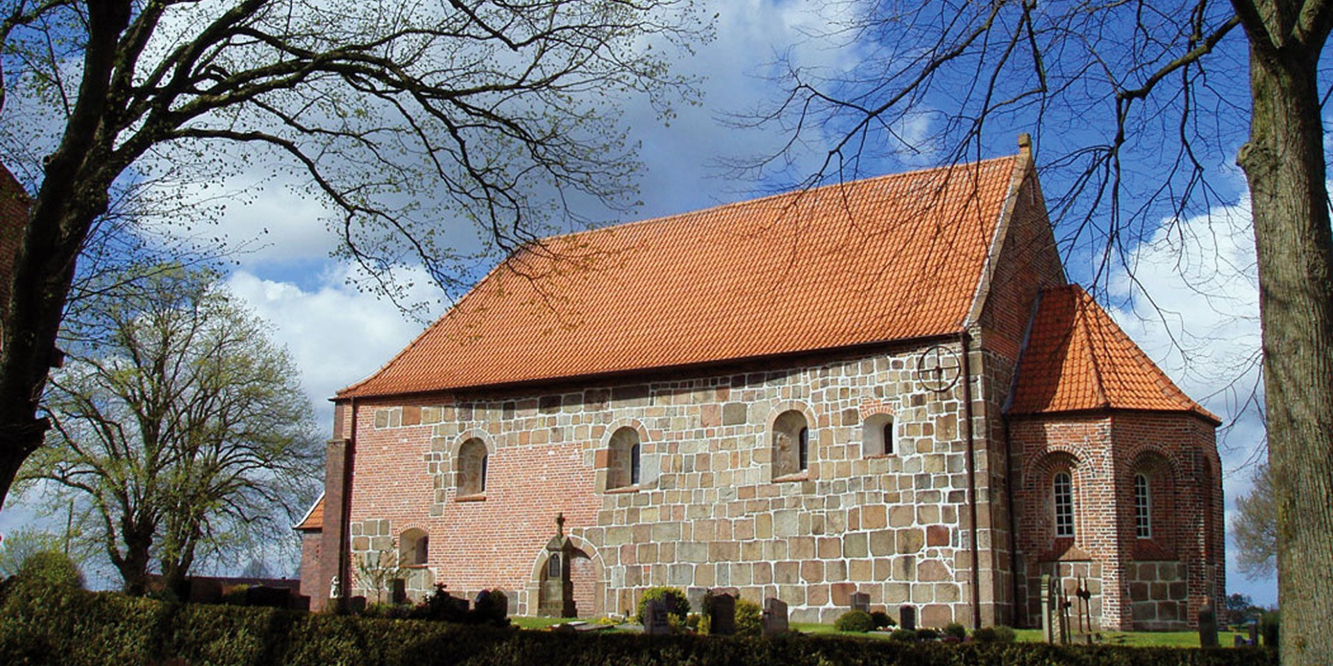 Kirchenschiff in Krummhörn