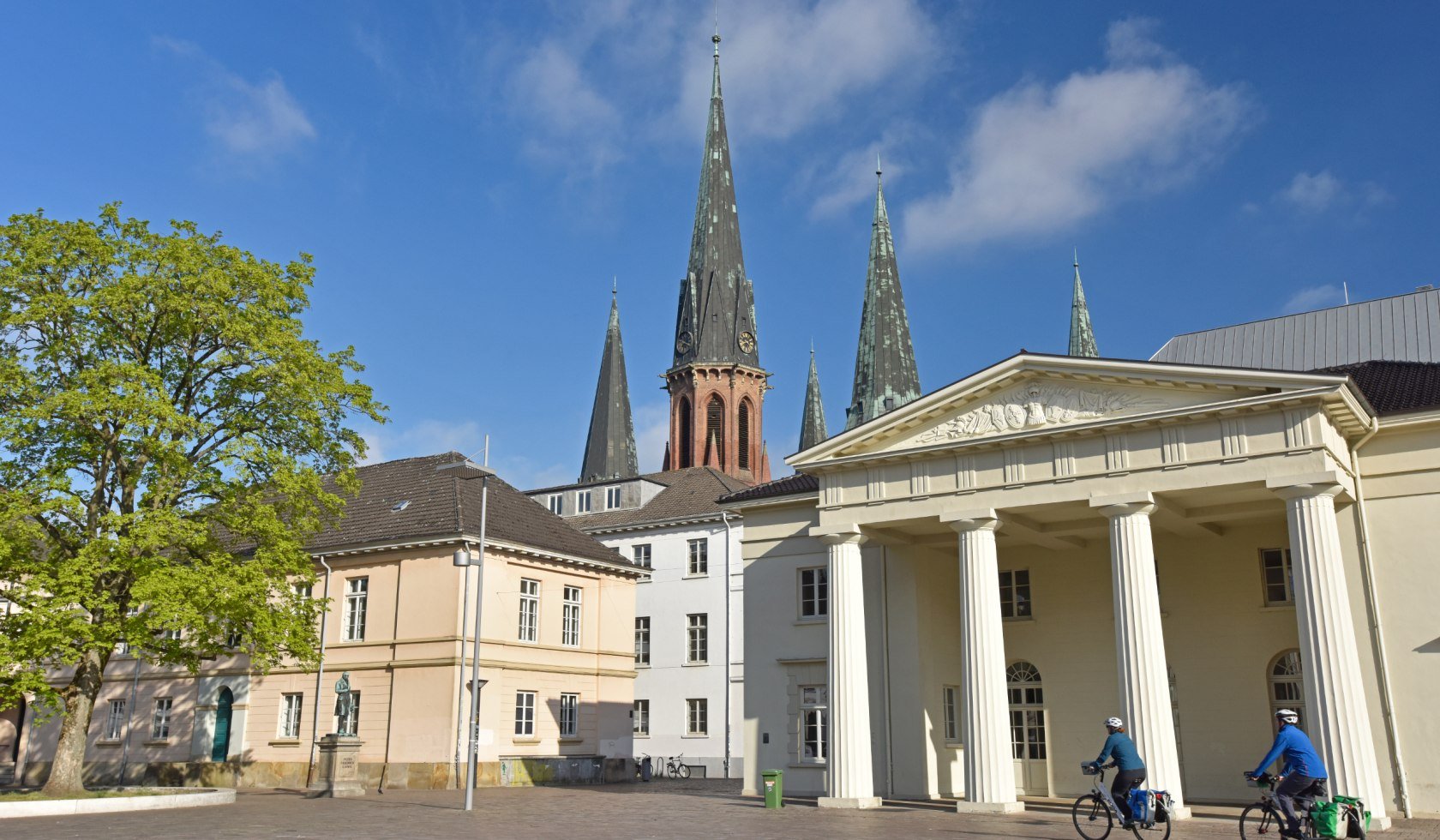 Schlossgebäude in Oldenburg Niedersachsen, © TMN/Thorsten Brönner