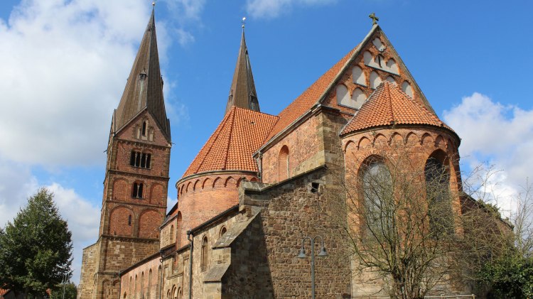 Stiftskirche Bücken in der Grafschaft Hoya, © Mittelweser-Touristik GmbH