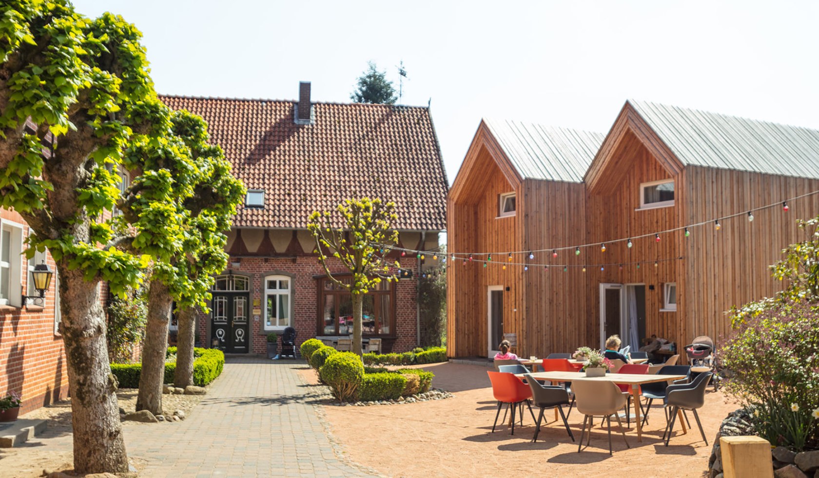 landhausaverbeck_vorhof-cabins-bauernhaus, © Landhaus Averbeck